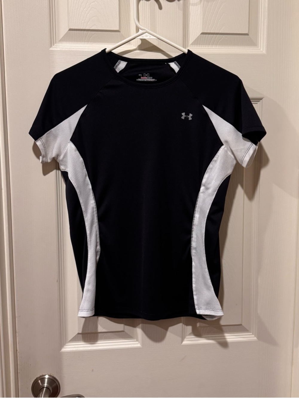 Under Armour Heat Gear Black & White Women's Short Sleeve Performance Tee